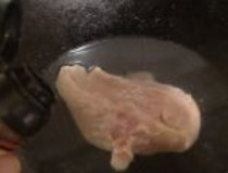 椒麻鸡片做法 手把手教你做出香辣下饭菜