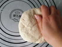 馄饨皮的做法图解 在家如何自制混沌皮？