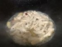 椒麻鸡片做法 手把手教你做出香辣下饭菜