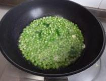 素炒豌豆做法图解 素炒豌豆怎么做