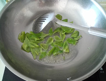尖椒干豆腐做法 家常菜尖椒干豆腐简单做法