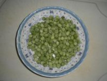 豌豆炸酱面家常做法 在家怎么做豌豆炸酱面？